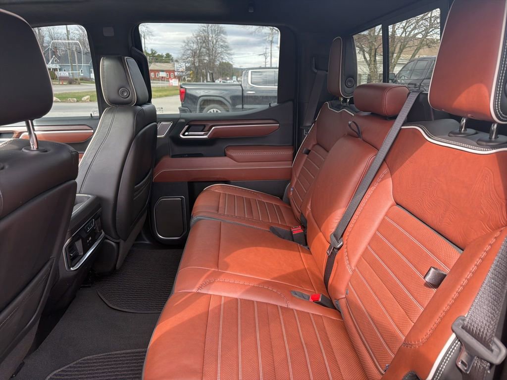 Used 2025 GMC Sierra 1500 Denali Ultimate AWD/4WD image 36