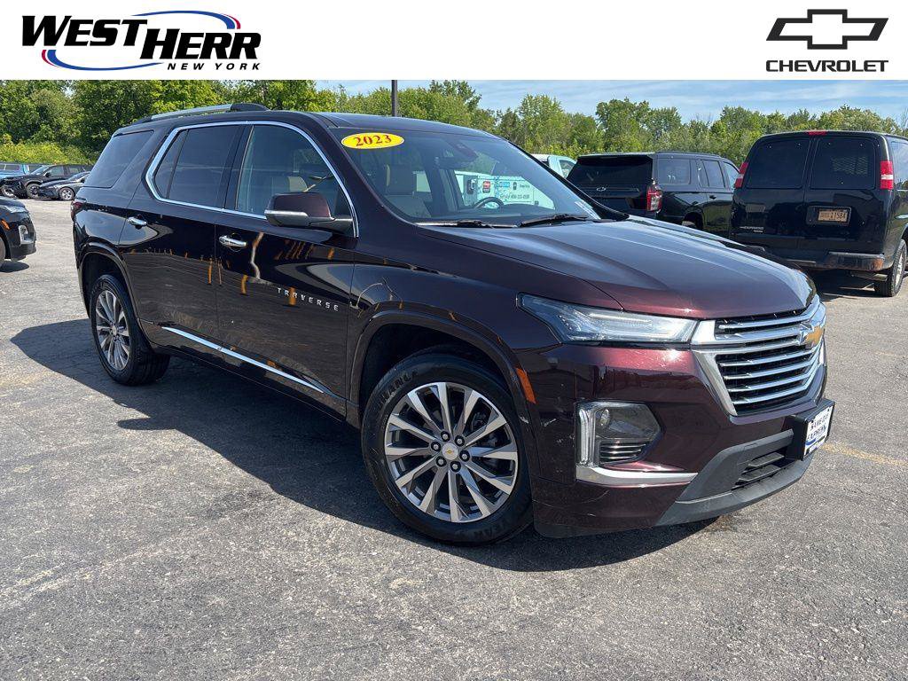 Used 2023 Chevrolet Traverse Premier
