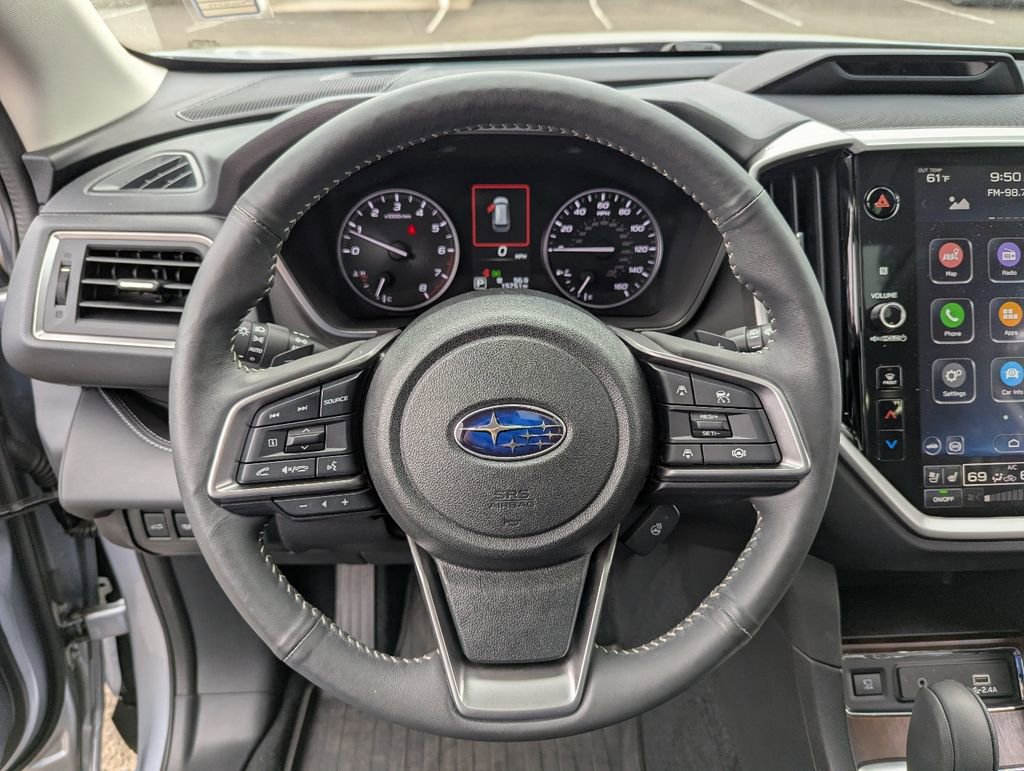 Used 2023 Subaru Ascent Touring AWD/4WD image 14