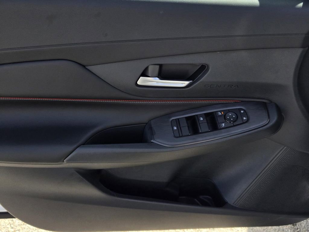 New 2026 Nissan Sentra SR w/ Floor Mat Package image 15