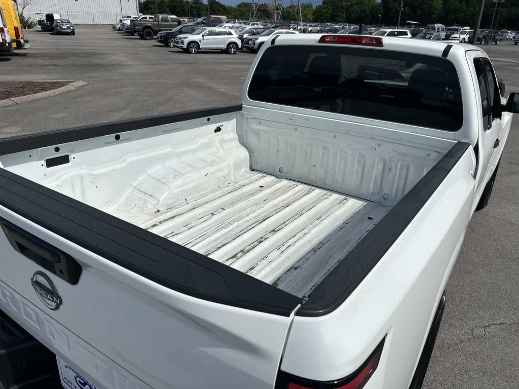 Used 2023 Nissan Frontier S RWD image 14