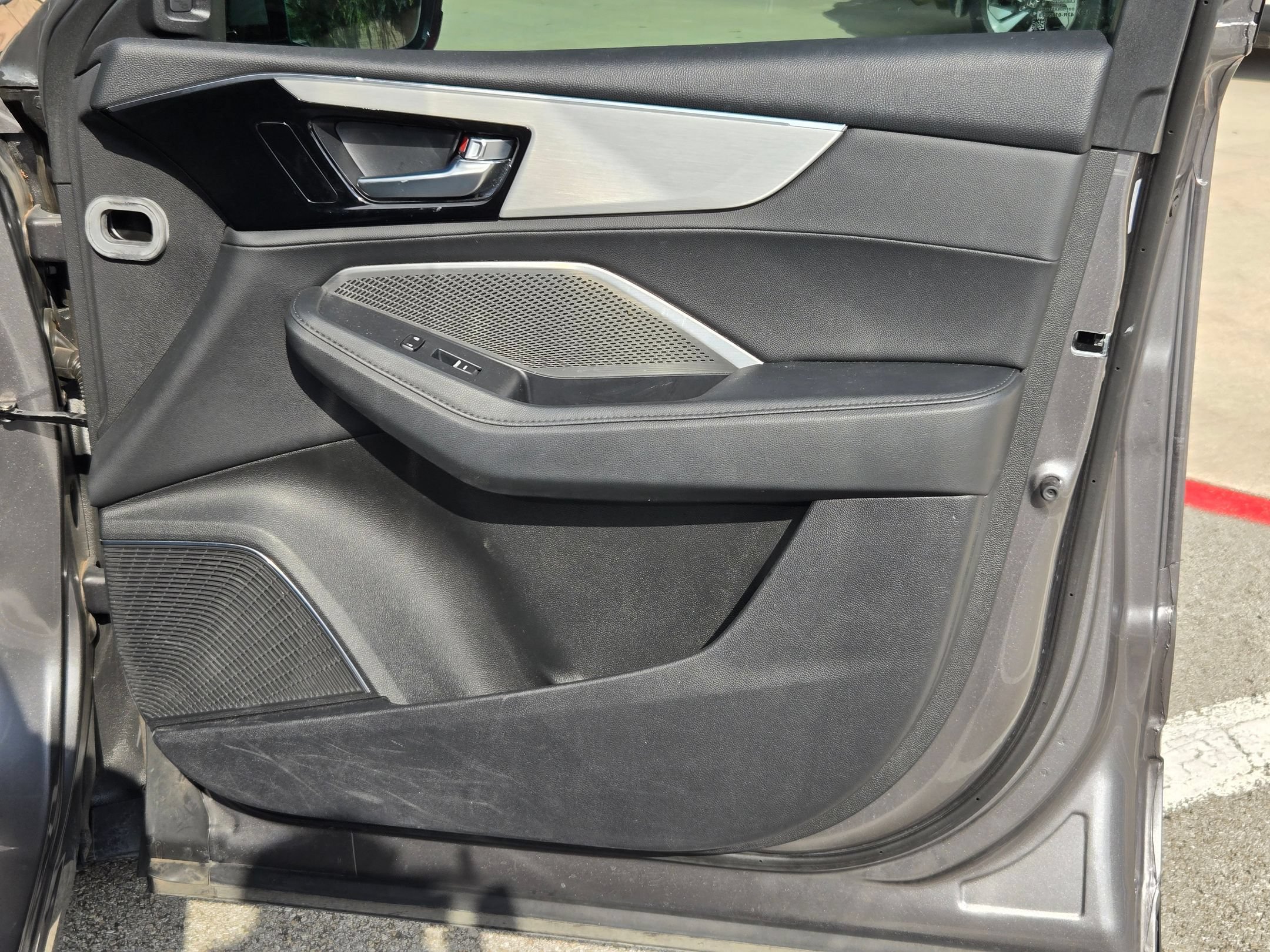 Used 2024 Acura MDX FWD image 28