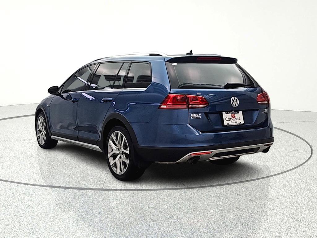 Used 2017 Volkswagen Golf Alltrack SEL image 7