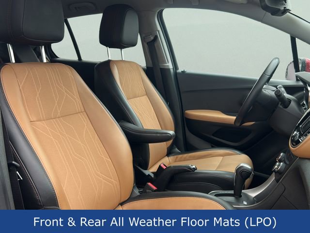 Used 2018 Chevrolet Trax LT w/ LT Convenience Package image 21