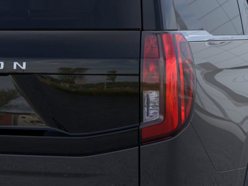 New 2025 Ford Expedition Active image 21