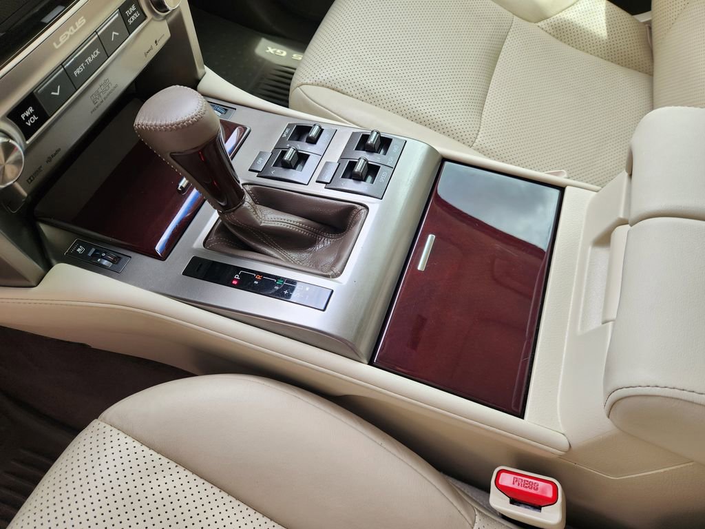 Used 2019 Lexus GX 460 Luxury AWD/4WD image 19
