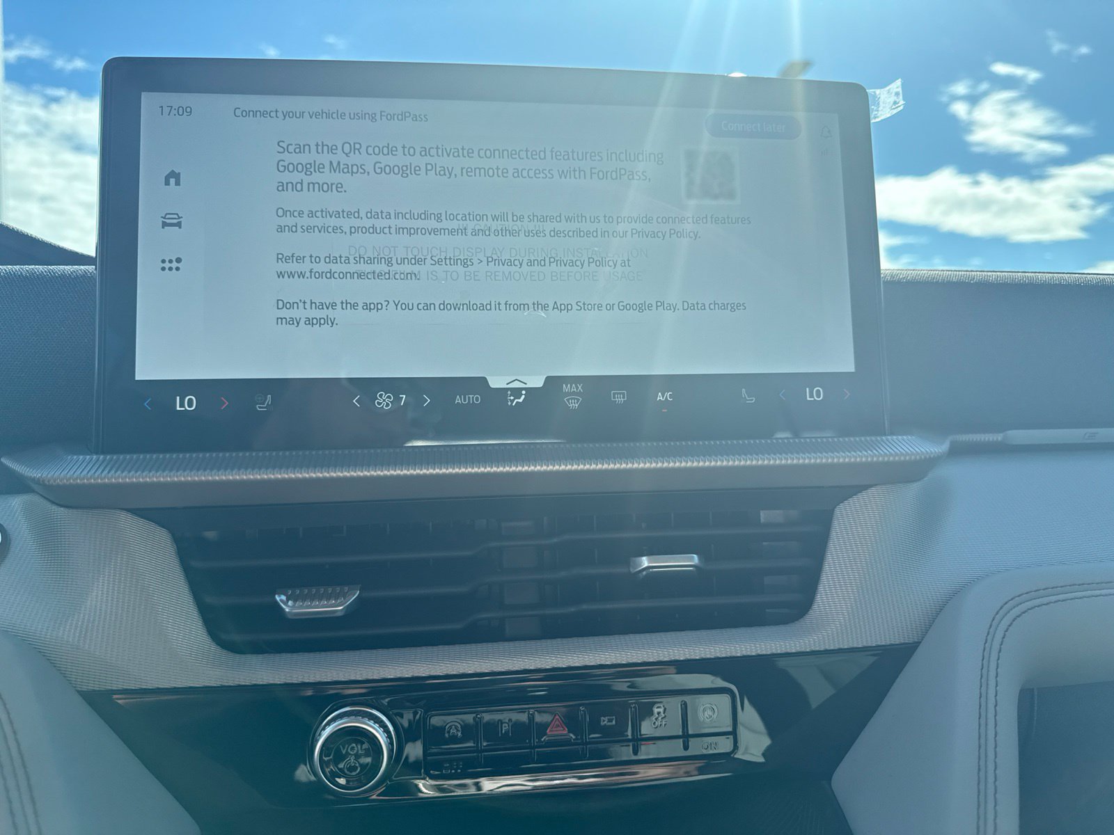 New 2026 Ford Explorer Active w/ Active Comfort Package RWD image 19