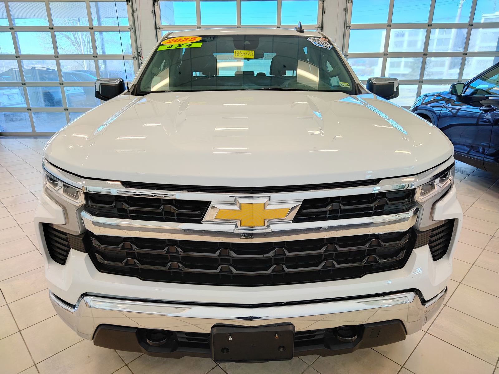 Used 2025 Chevrolet Silverado 1500 LT image 8