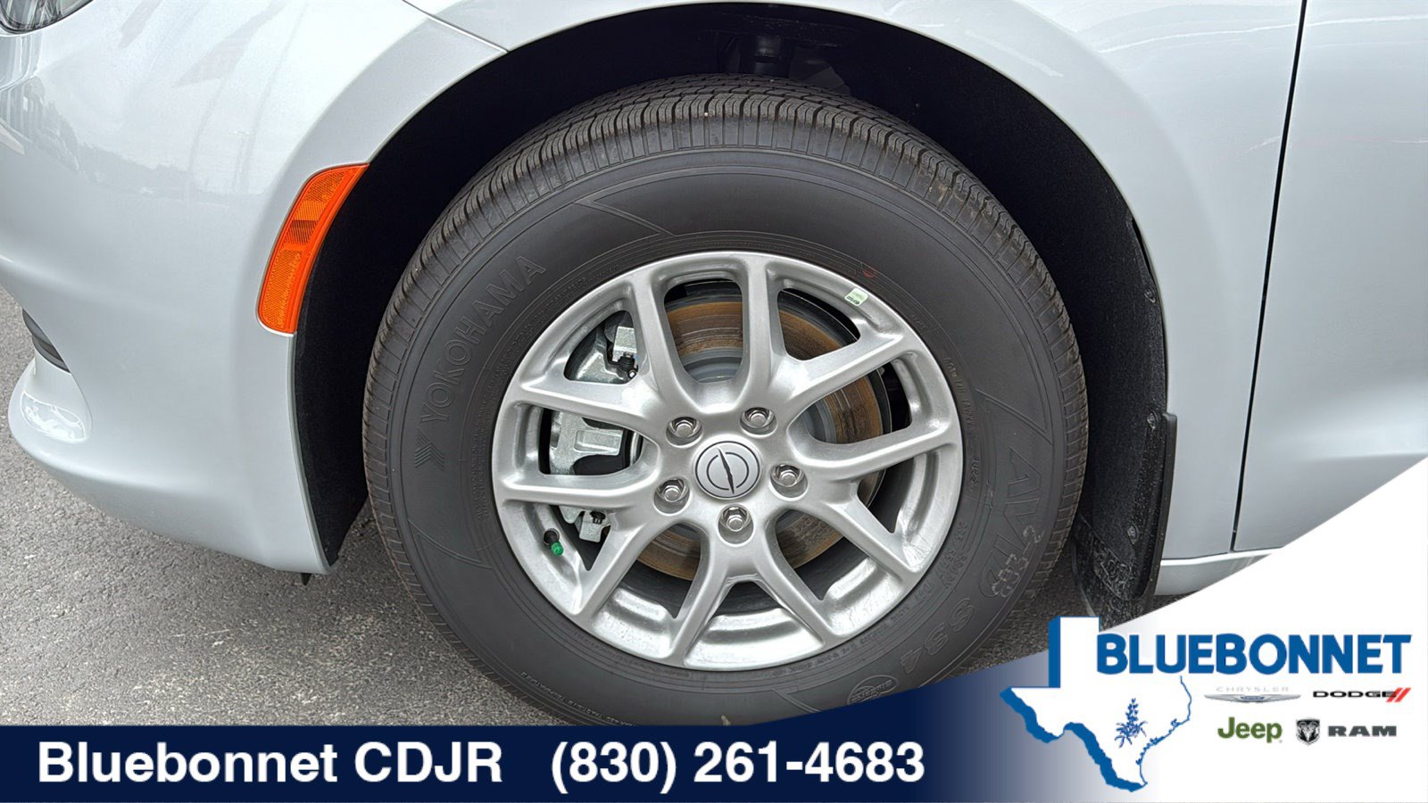 New 2026 Chrysler Voyager LX FWD image 27