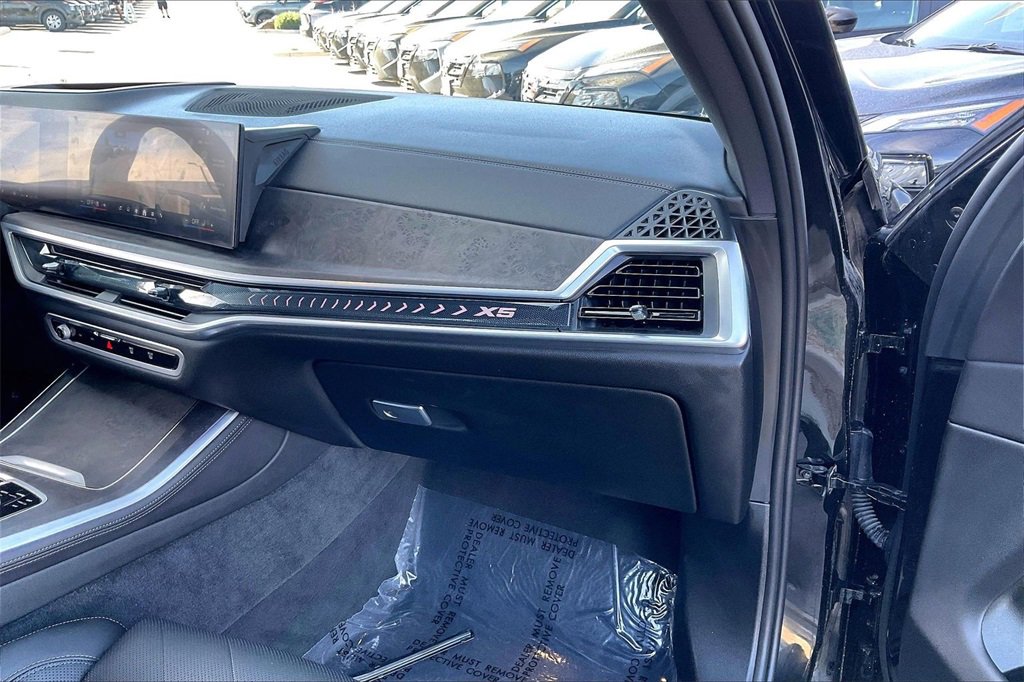 Used 2025 BMW X5 sDrive40i image 17