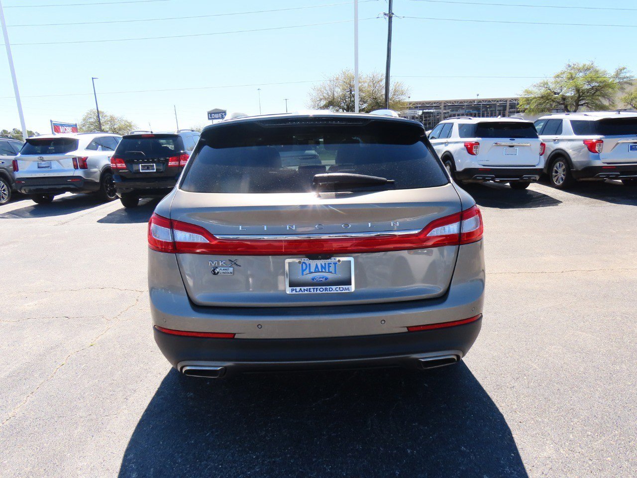 Used 2016 Lincoln MKX Reserve w/ Climate Package image 13
