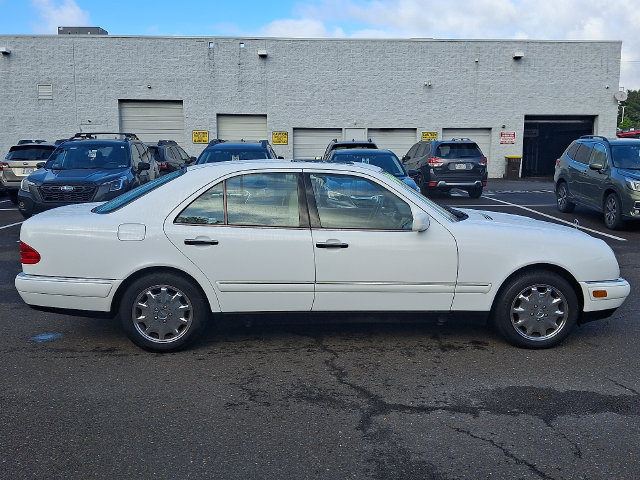 Used 1999 Mercedes-Benz E 300 Sedan image 7