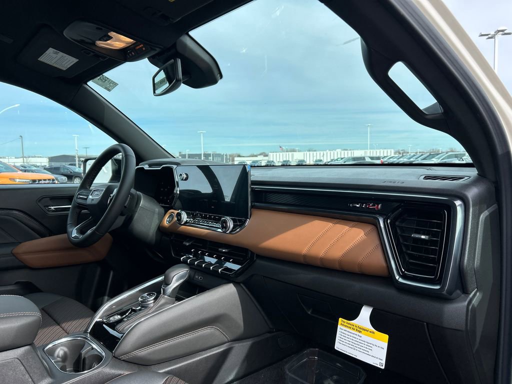 New 2026 GMC Canyon AT4 w/ AT4 Premium Package AWD/4WD image 36