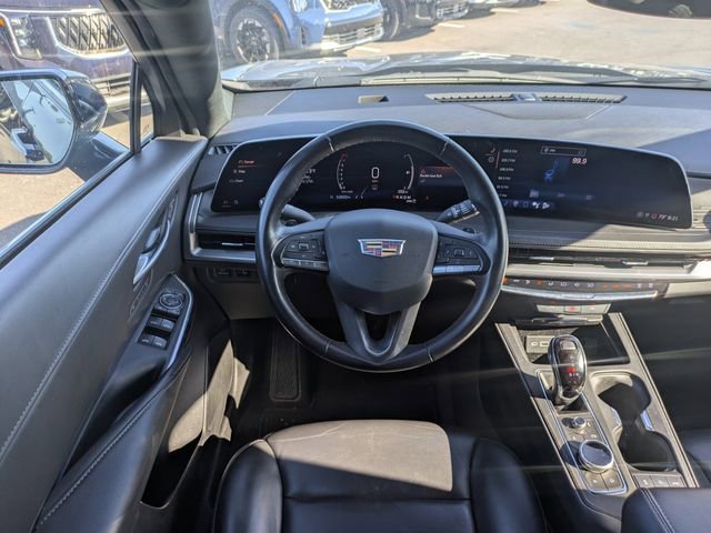 Used 2024 Cadillac XT4 Premium Luxury AWD/4WD image 17