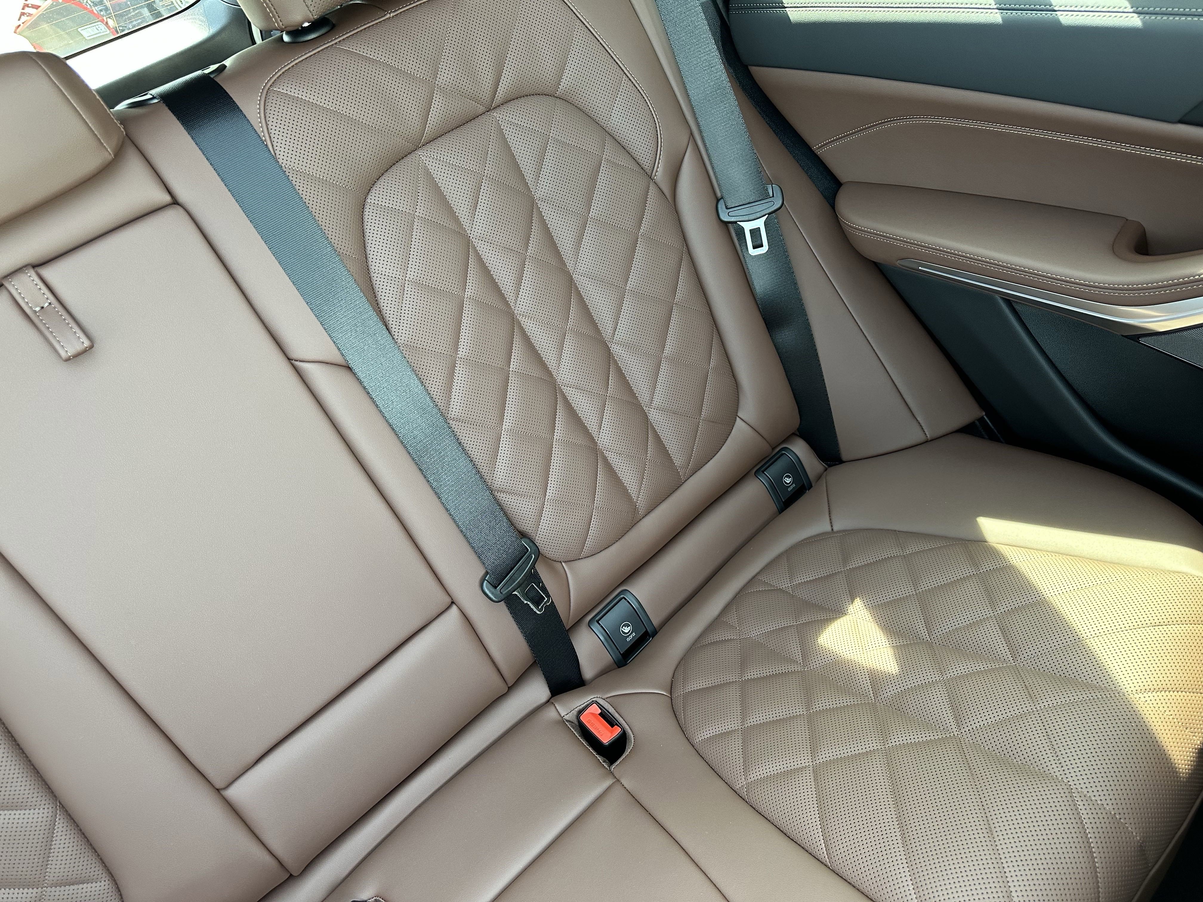 New 2026 BMW X5 xDrive50e w/ M Sport Package image 19