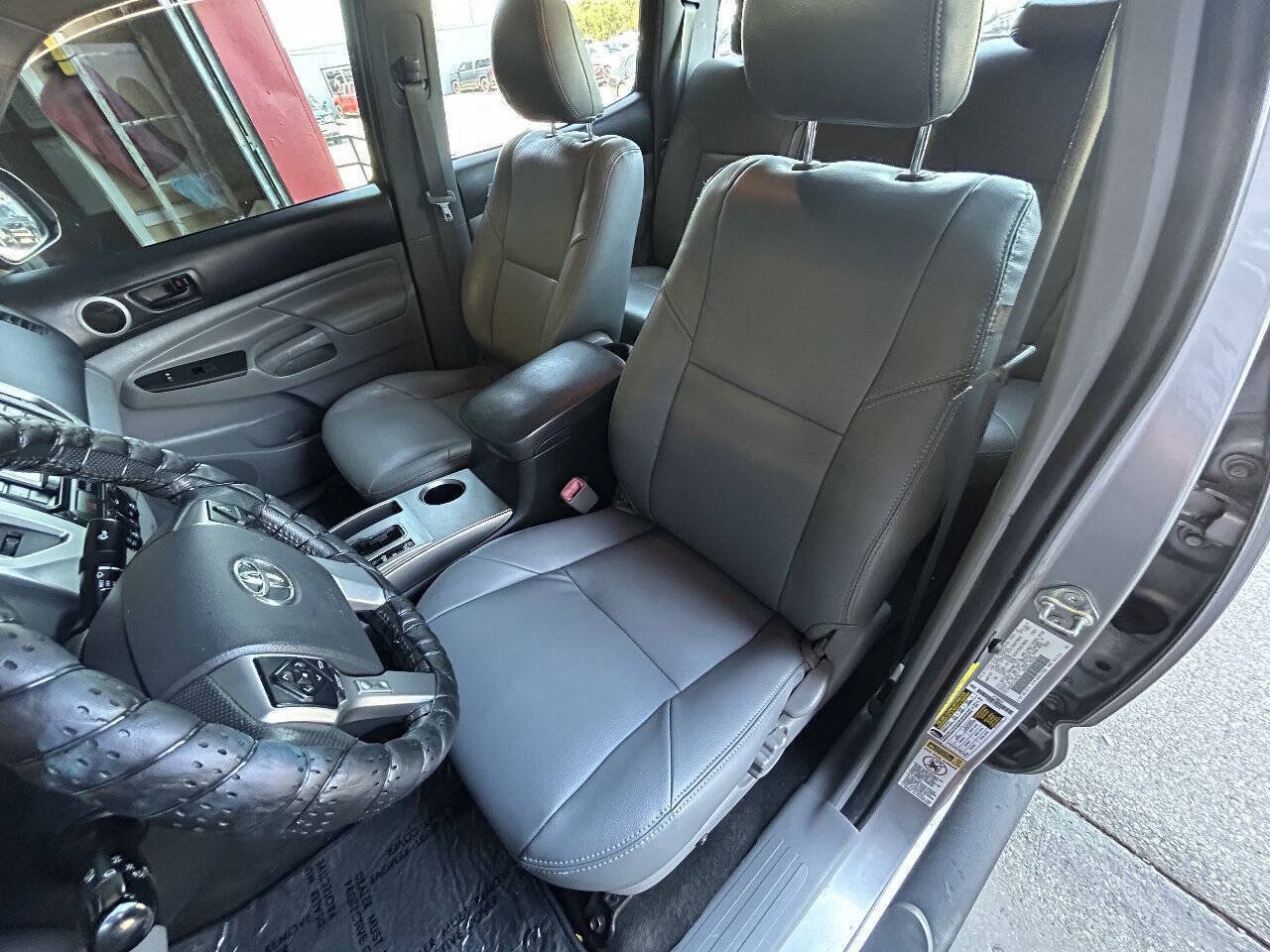 Used 2015 Toyota Tacoma PreRunner w/ SR5 Package RWD image 48