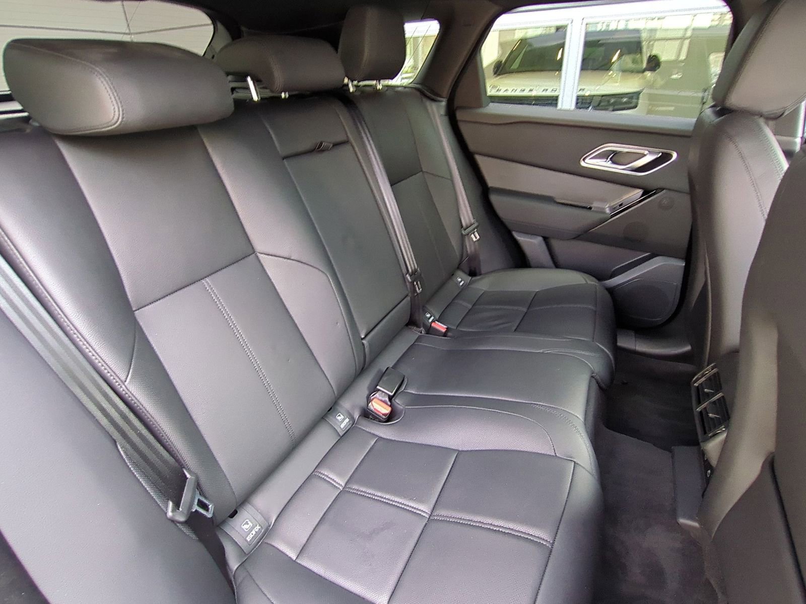 Used 2026 Land Rover Range Rover Velar S AWD/4WD image 29