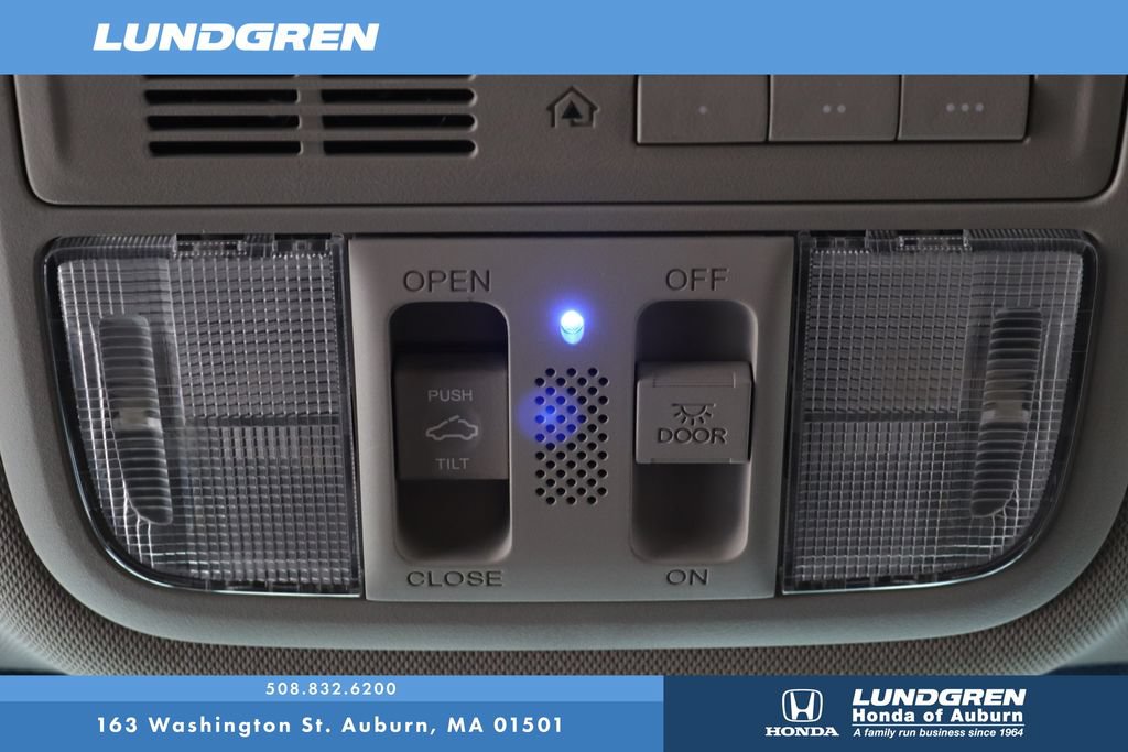 Used 2012 Honda Odyssey Touring image 29