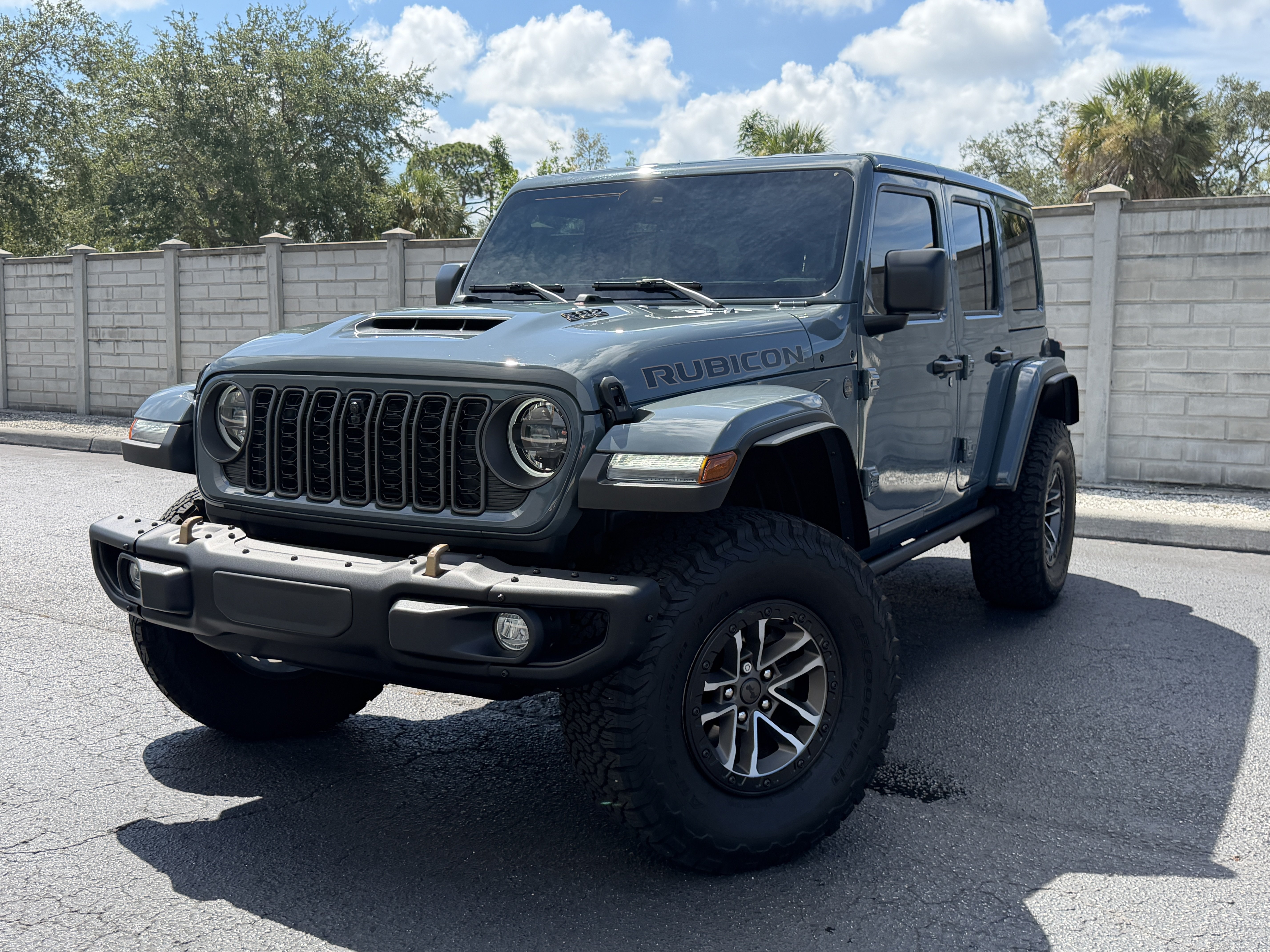 Used 2024 Jeep Wrangler Unlimited Rubicon 392