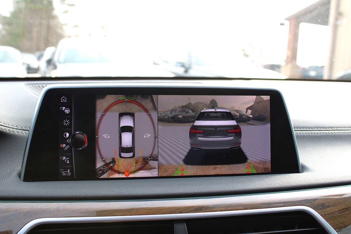Used 2016 BMW 750i xDrive AWD/4WD image 29