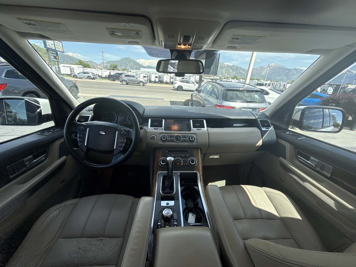 Used 2010 Land Rover Range Rover Sport HSE LUX AWD/4WD image 14