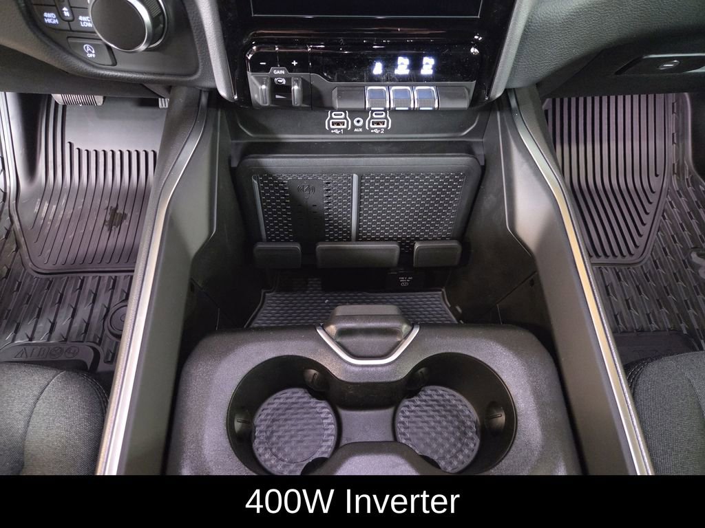 New 2026 RAM 1500 4x4 Crew Cab image 18