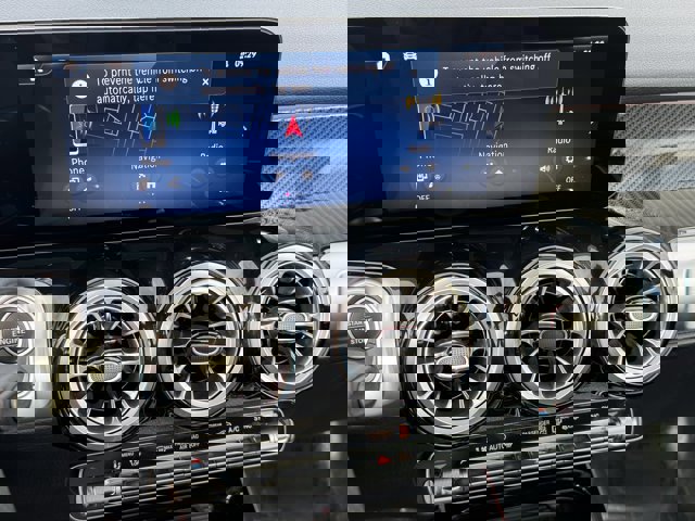 Used 2024 Mercedes-Benz GLB 35 AMG 4MATIC image 21