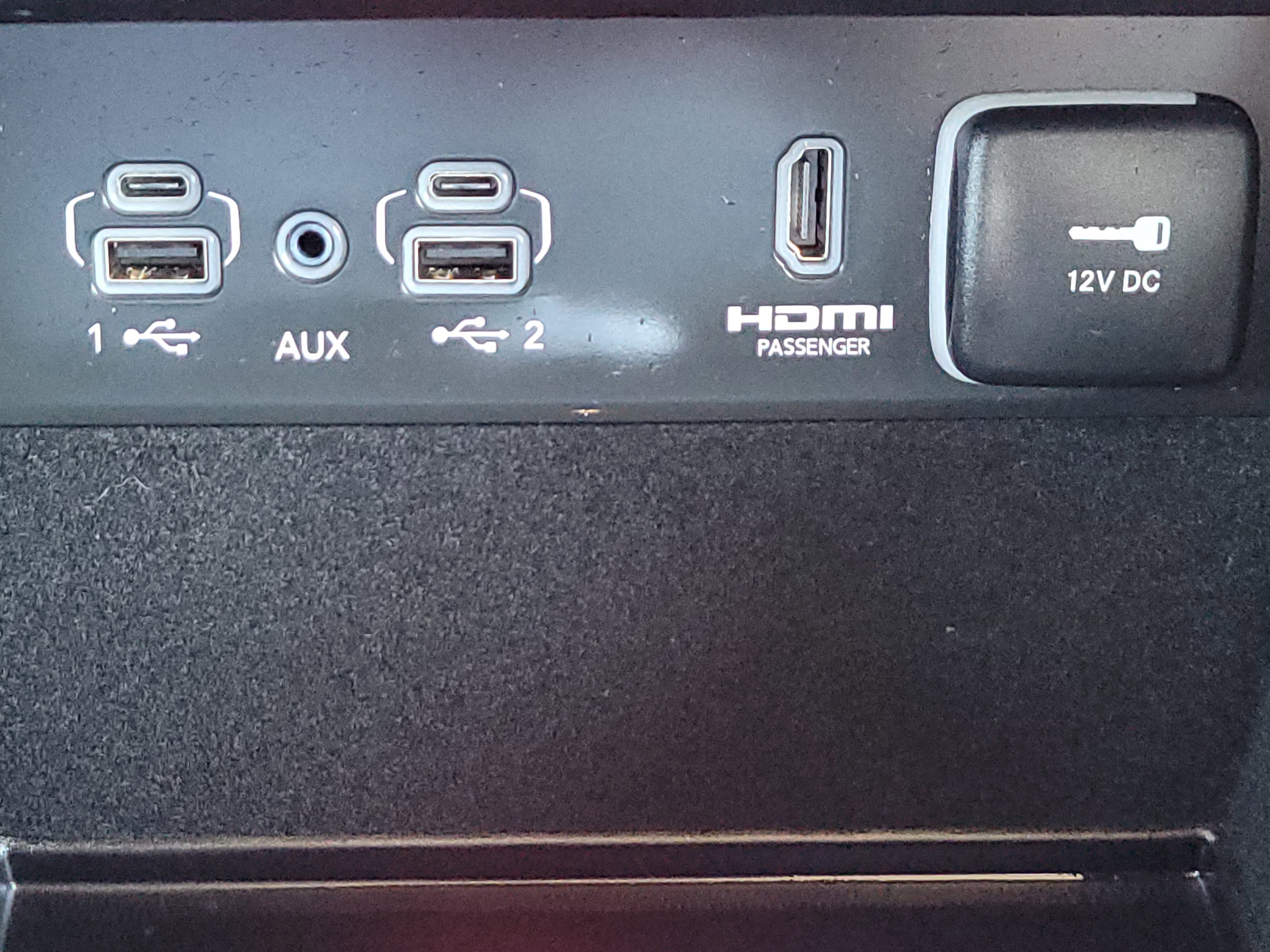 Used 2022 Jeep Grand Cherokee Limited image 23