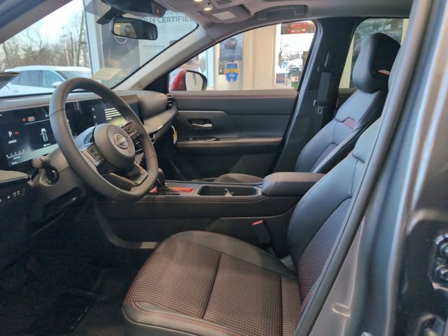 New 2026 Nissan Kicks SR w/ SR Premium Package image 14