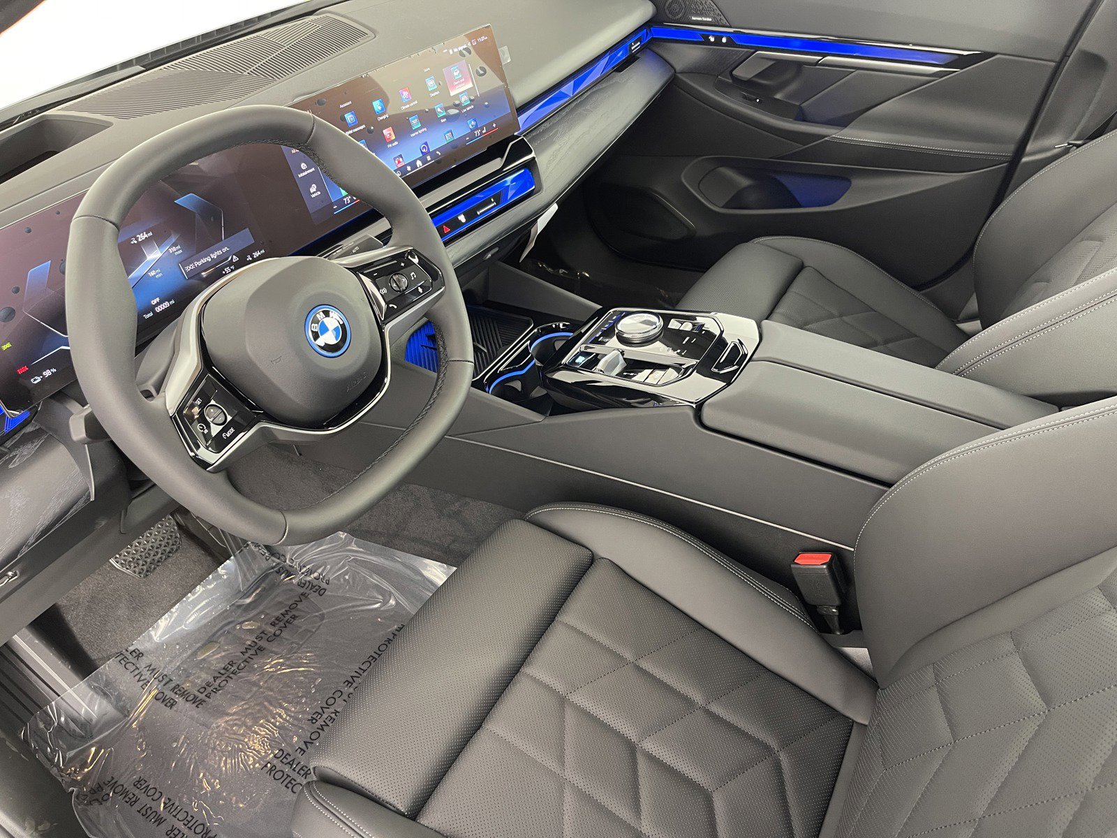 New 2024 BMW i5 eDrive40i w/ Premium Package image 4