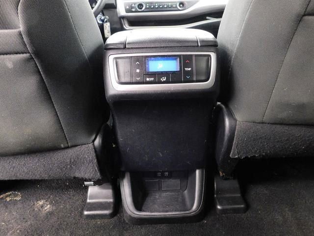 Used 2017 Toyota Highlander LE image 23