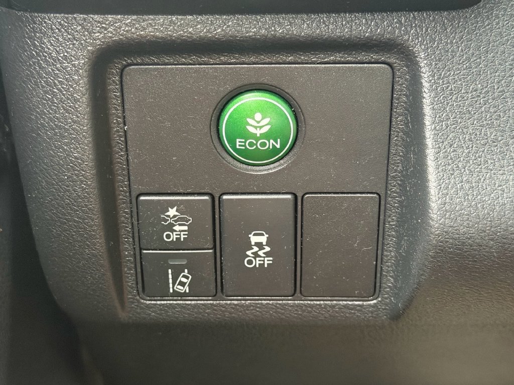 Used 2021 Honda HR-V EX-L image 34