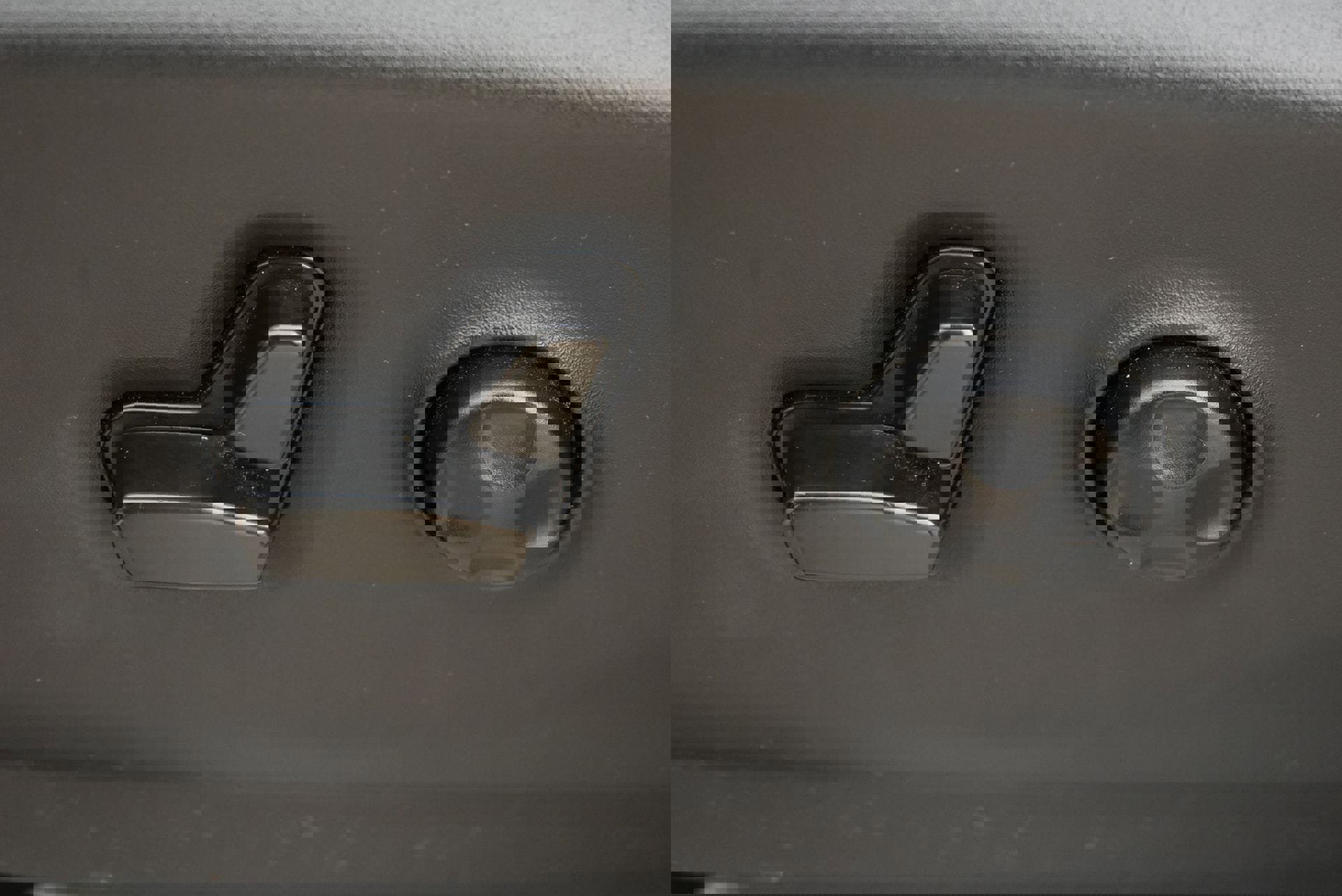 Used 2023 Chrysler Pacifica Limited image 14