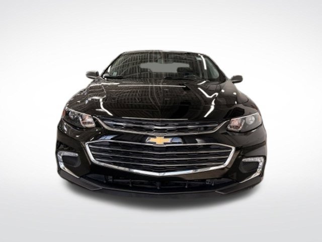 Used 2018 Chevrolet Malibu LT FWD image 3