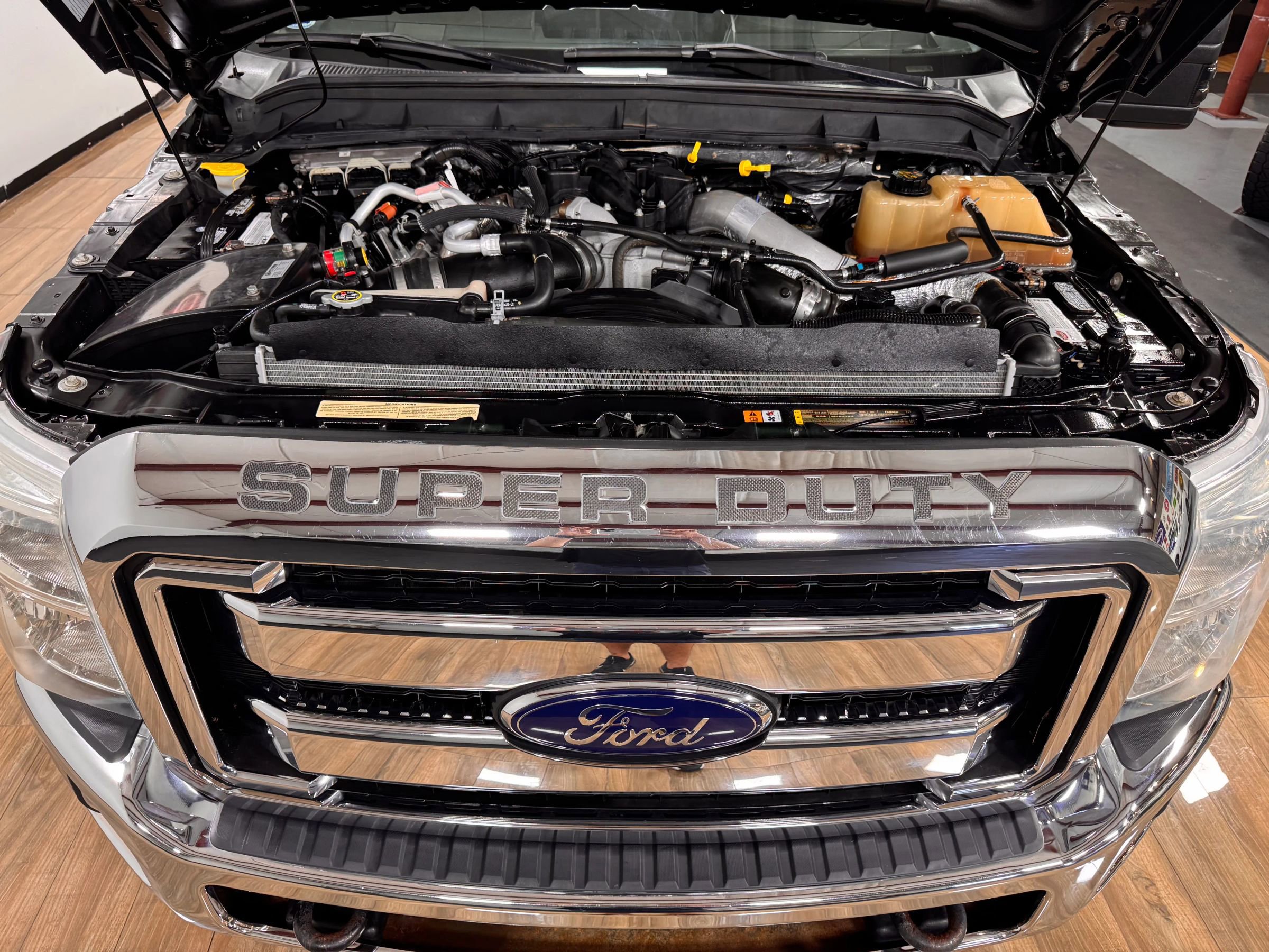 Used 2015 Ford F250 XLT w/ XLT Interior Package image 11