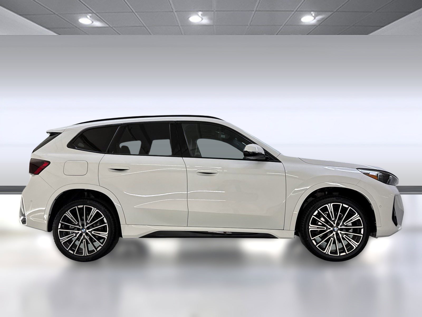 New 2026 BMW X1 xDrive28i w/ M Sport Package image 7