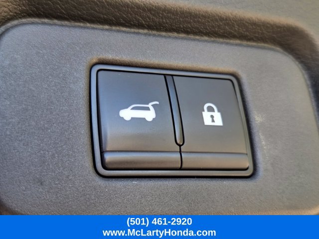 Used 2025 Nissan Rogue SV AWD/4WD image 15