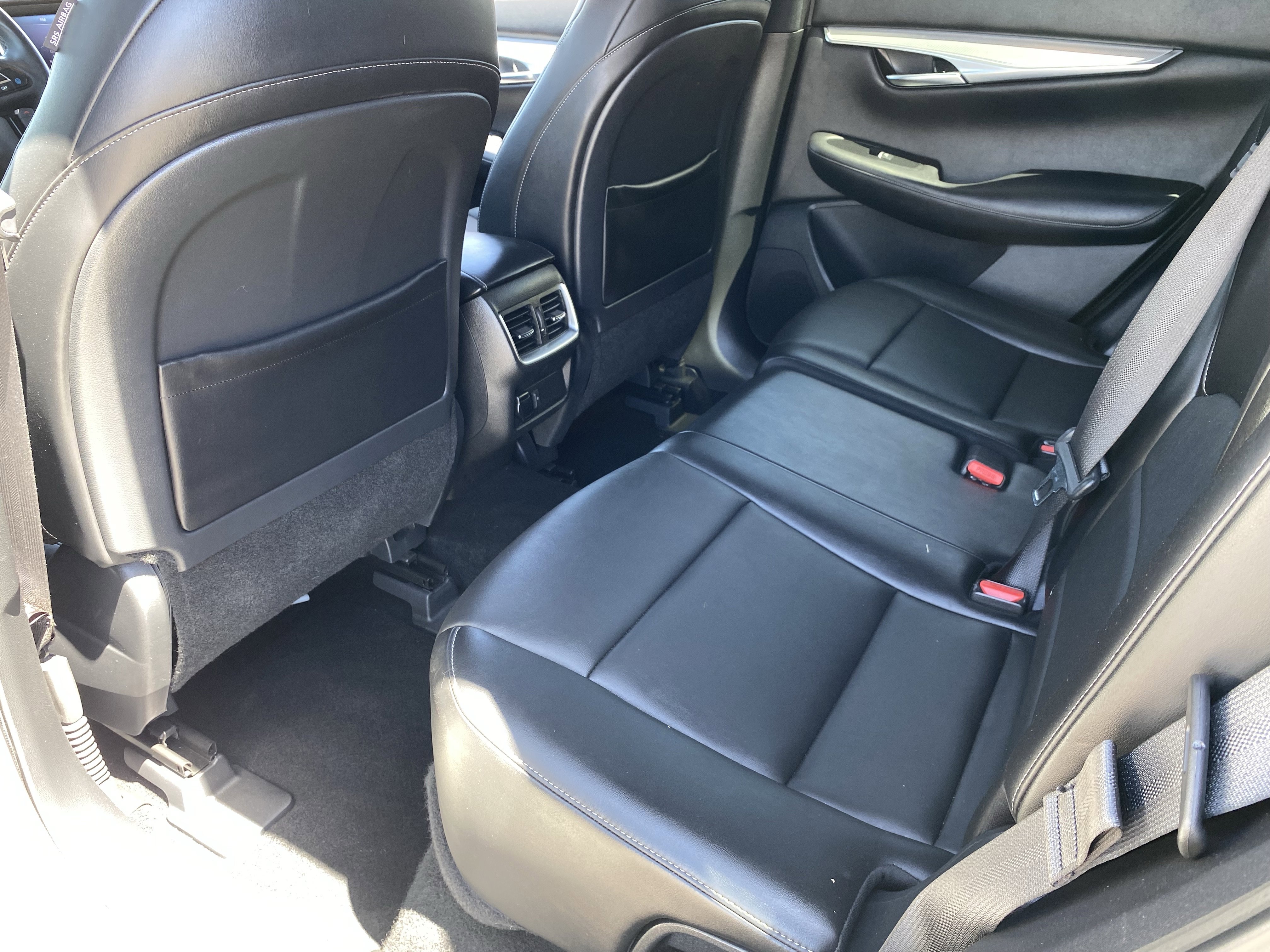 Used 2021 INFINITI QX50 Luxe w/ Appearance Package AWD/4WD image 15