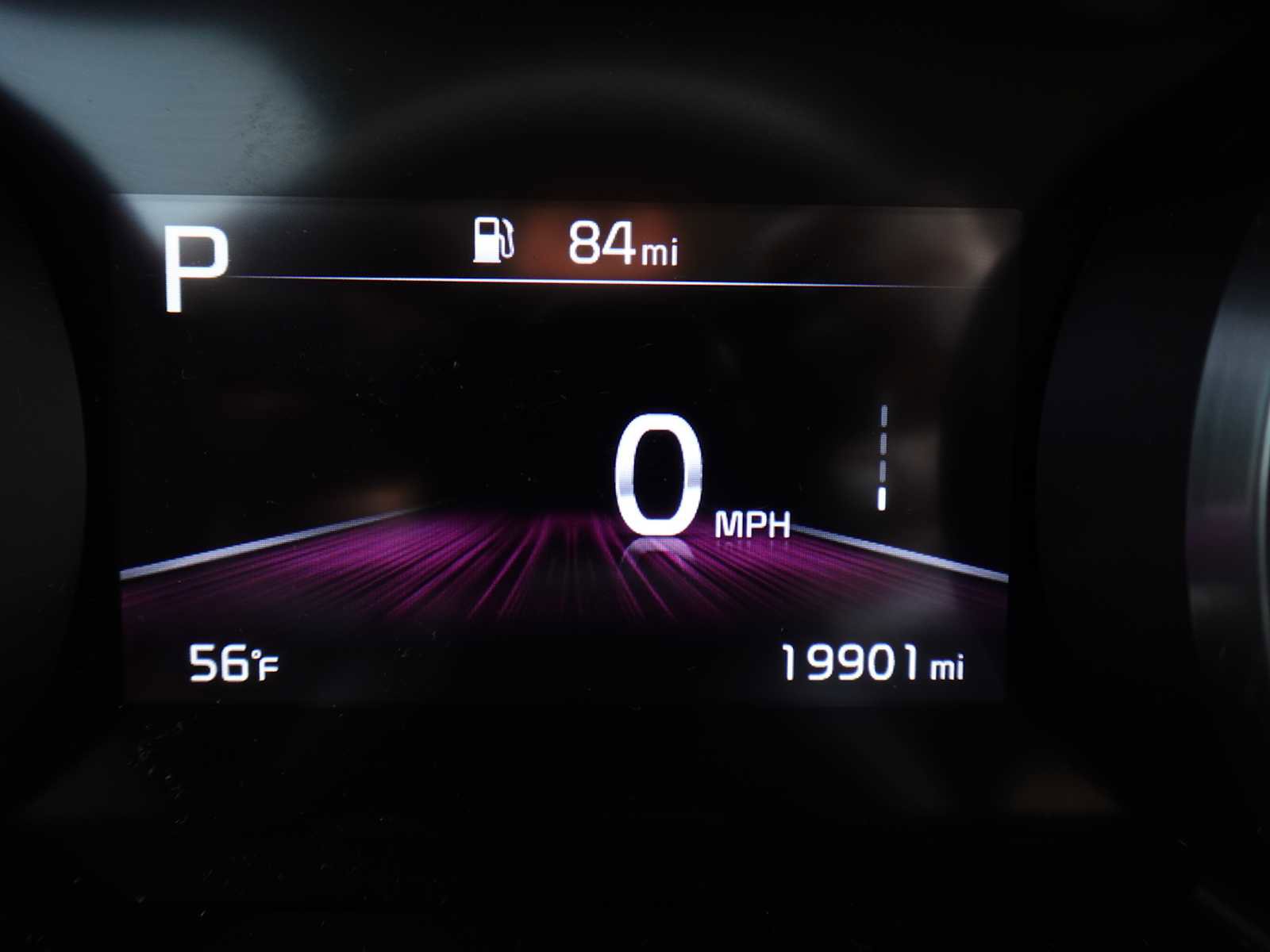 Used 2024 Kia Carnival EX image 20