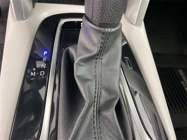 Used 2023 Toyota Corolla Cross L image 21