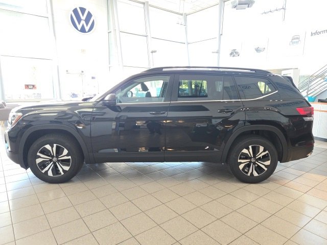 New 2026 Volkswagen Atlas SE image 4
