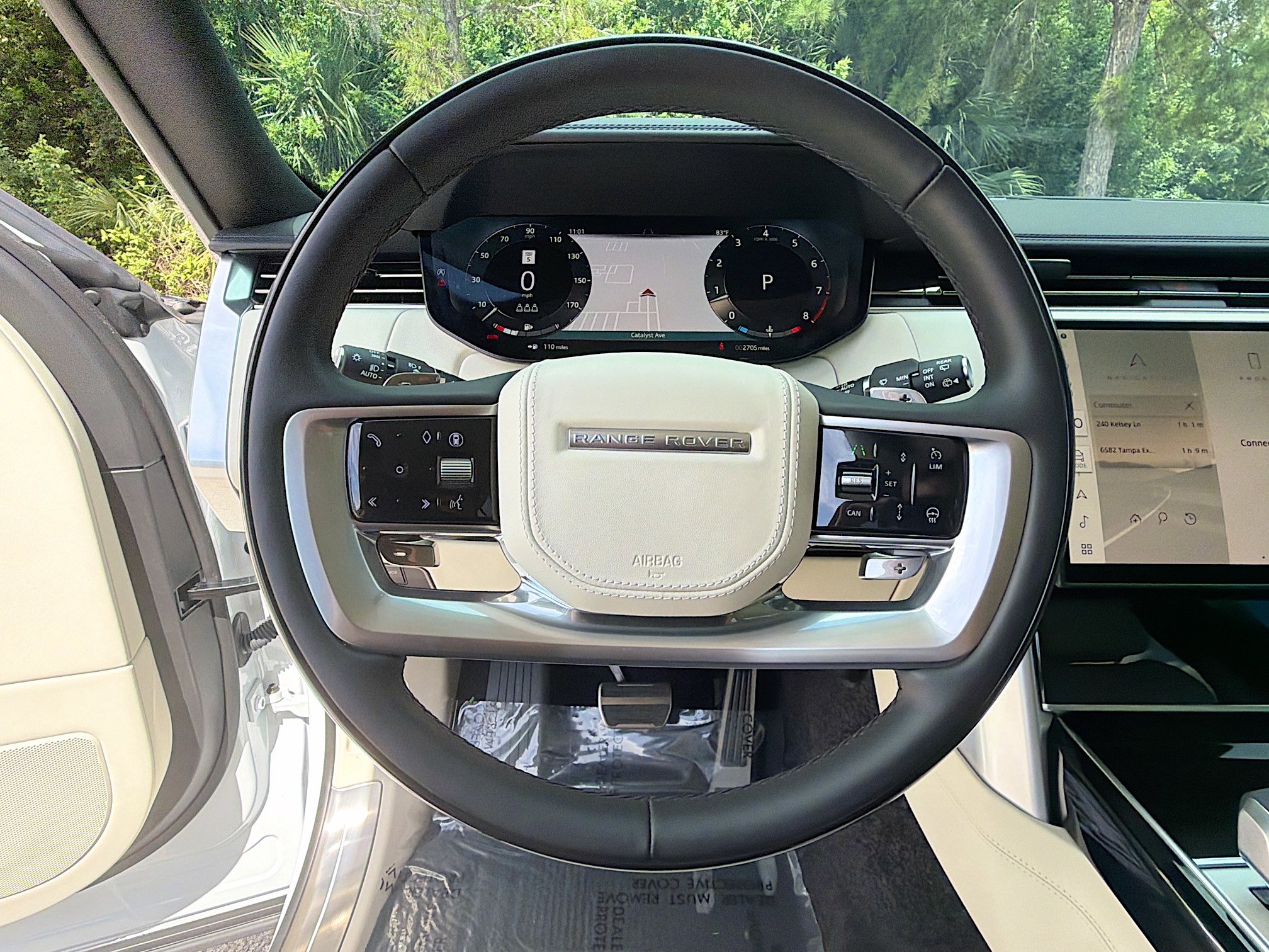 Used 2025 Land Rover Range Rover SE AWD/4WD image 41