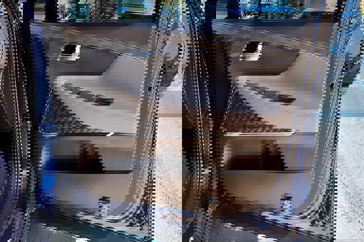 Used 2020 Hyundai Santa Fe Limited image 23