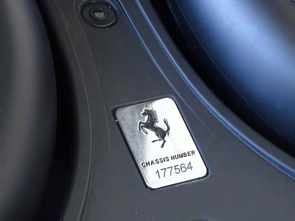 Used 2011 Ferrari California image 35