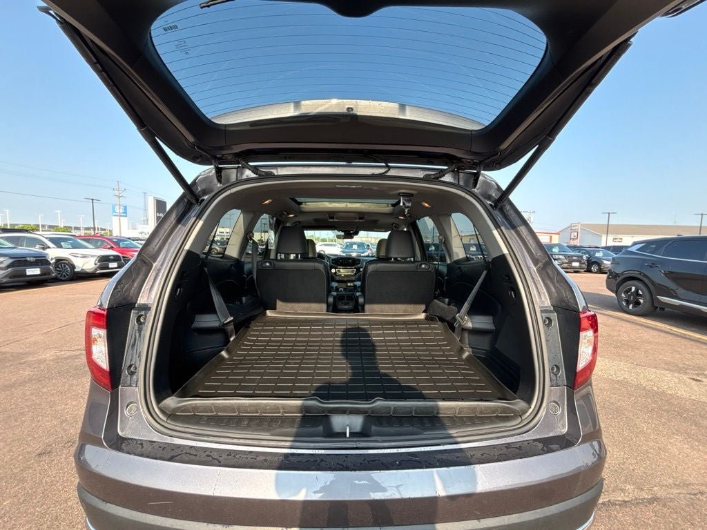 Used 2019 Honda Pilot Elite image 30