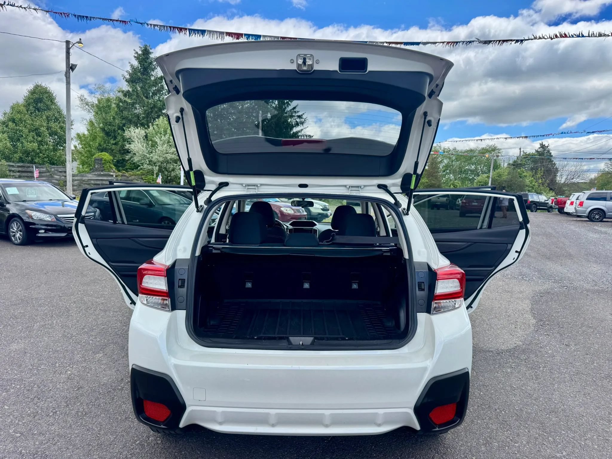 Used 2019 Subaru Crosstrek 2.0i Premium AWD/4WD image 17