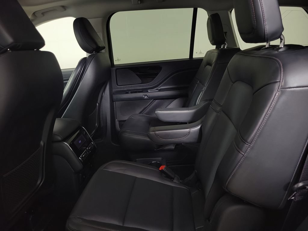 Certified 2025 Lincoln Aviator 2WD w/ Jet Appearance Package image 24