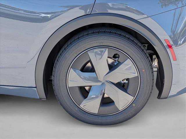 New 2026 Toyota Prius Plug-In Hybrid image 10