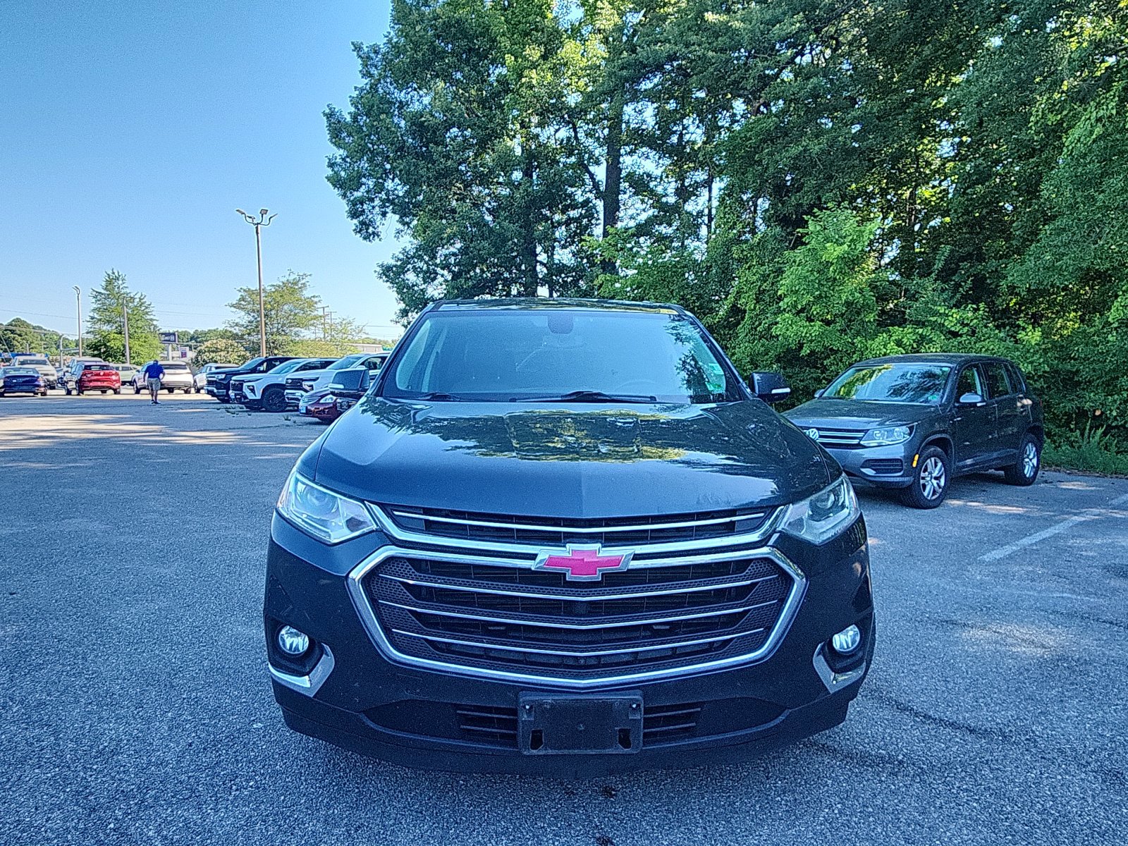 Used 2019 Chevrolet Traverse LT w/ LT Premium Package FWD image 8