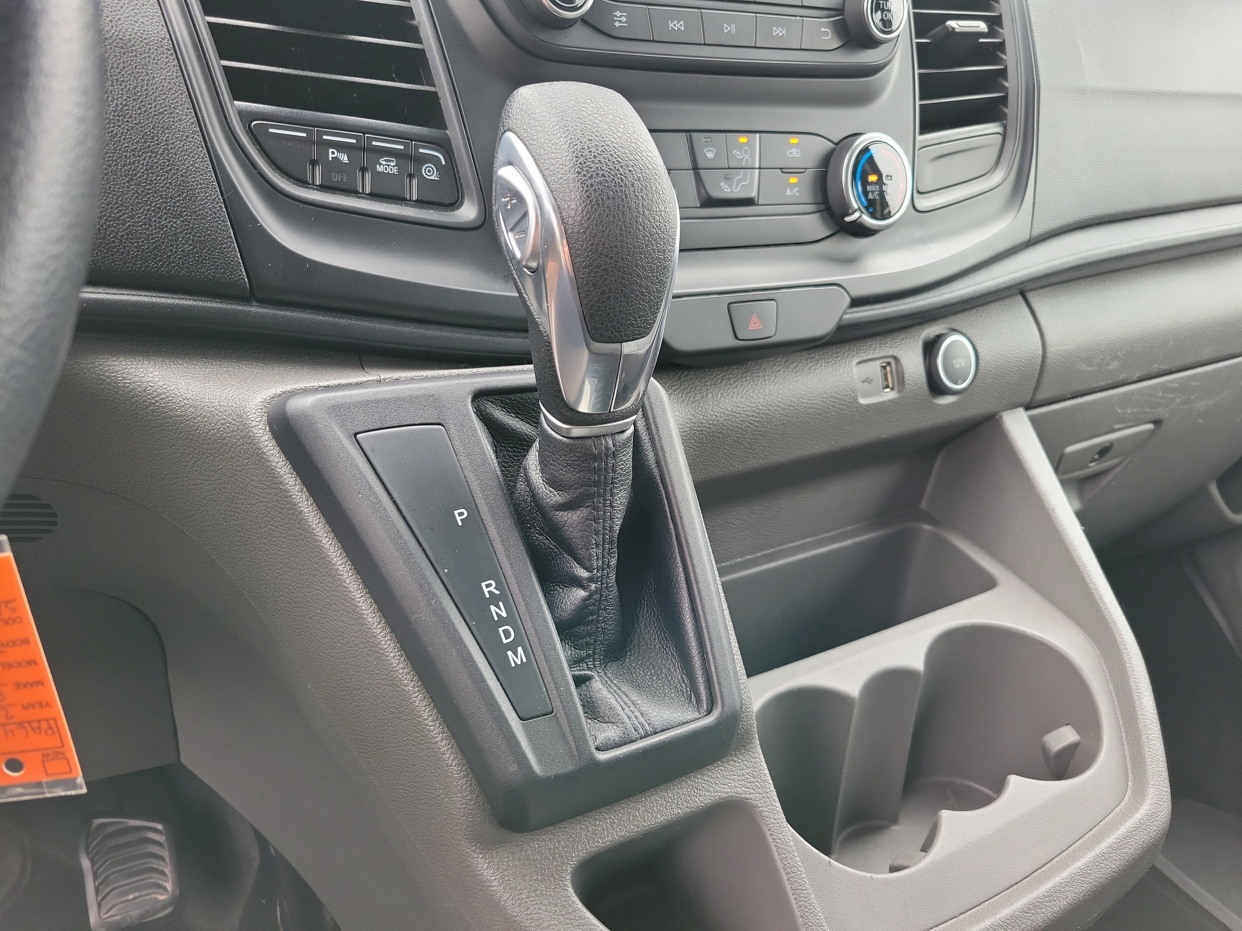 Used 2021 Ford Transit 350 XLT RWD image 7